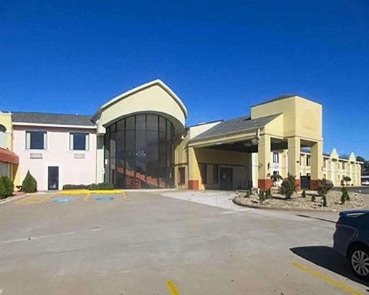 Gallery - Rose City Inn & Suites