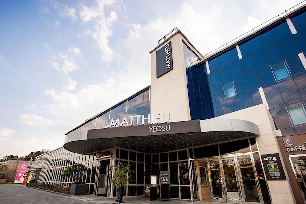 Gallery - Matthieu Yeosu