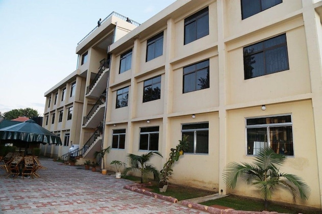 Gallery - Clouds View Hotel