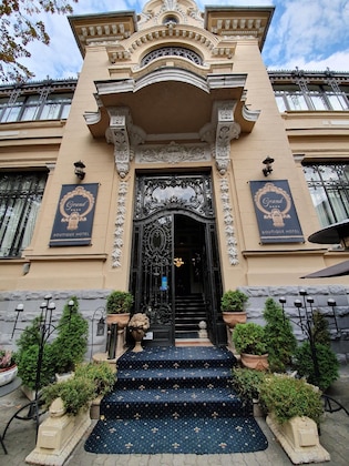 Gallery - Grand Boutique Hotel