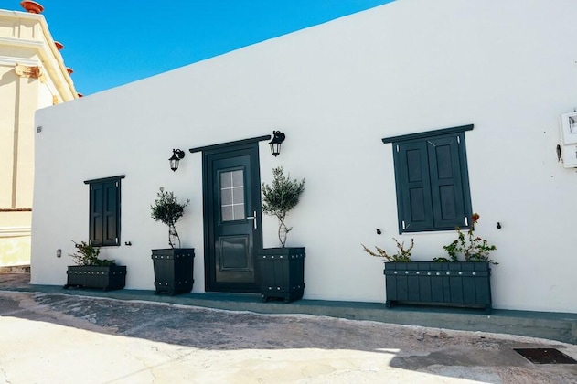 Gallery - Kamini Santorini Luxury Villas