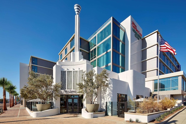 Gallery - Homewood Suites By Hilton San Diego Downtown Bayside