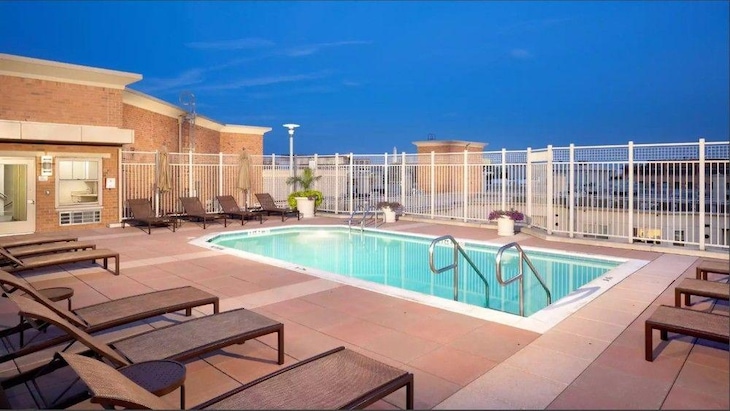 Gallery - Weichert Suites At 2400 M Street