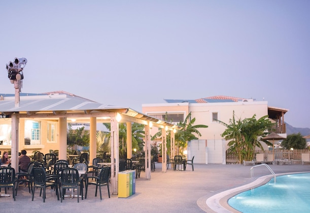 Gallery - Grand Blue Beach Hotel