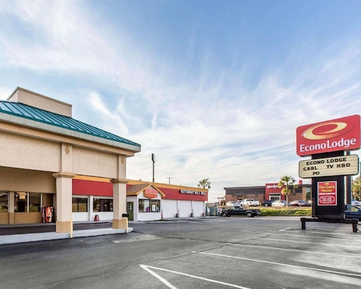 Gallery - Econo Lodge Calhoun