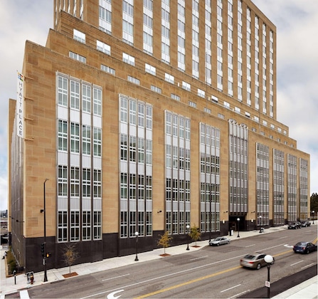 Gallery - Hyatt Place St. Paul Downtown
