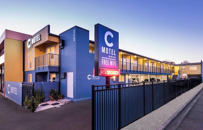 Gallery - C Motel