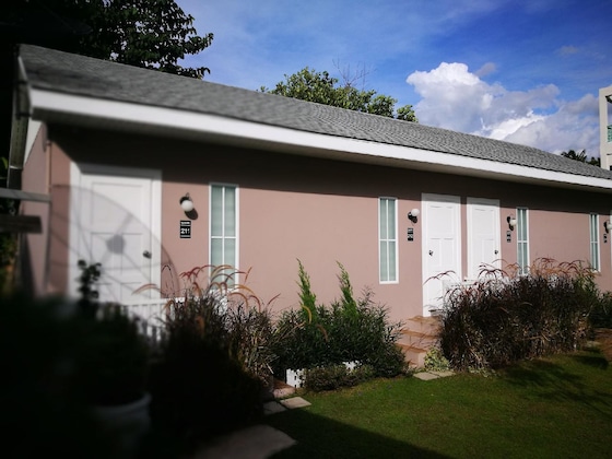 Gallery - The Goodville Cottage