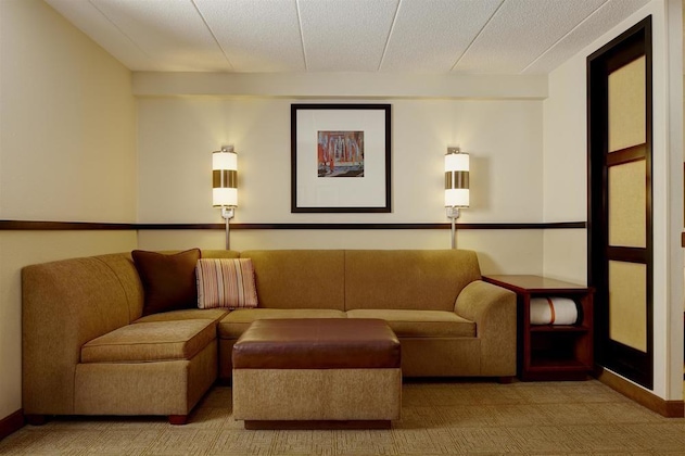 Gallery - Hyatt Place Dallas Grapevine