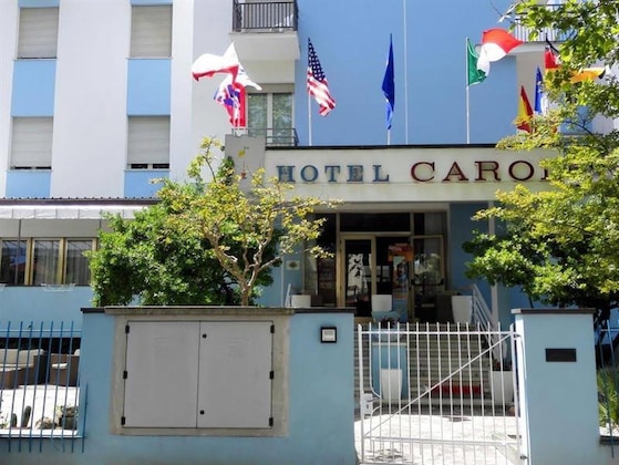 Gallery - Carol