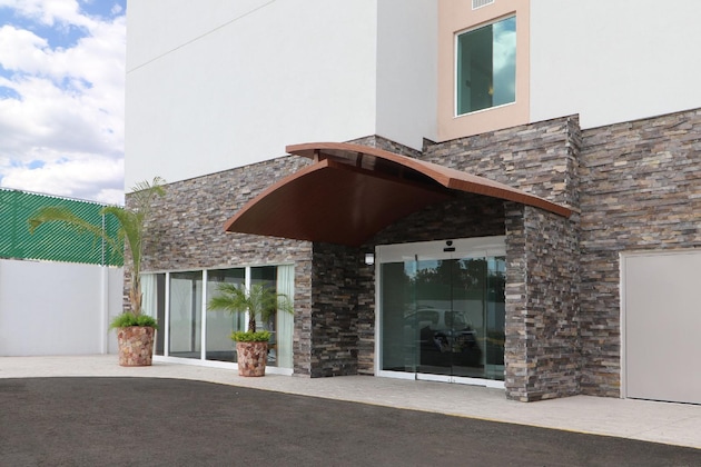 Gallery - Candlewood Suites Celaya By Ihg