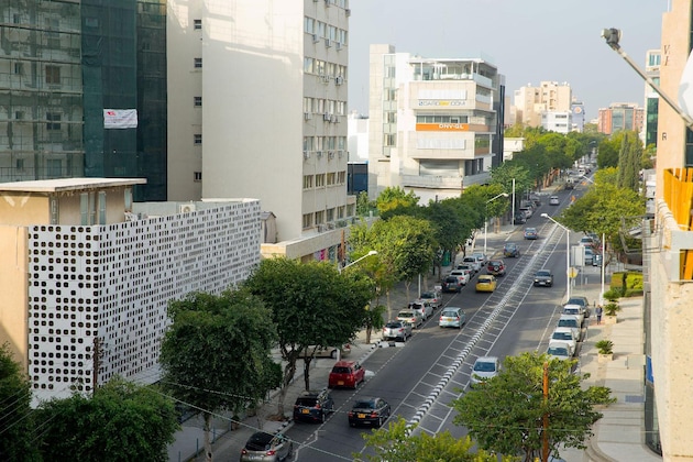 Gallery - Seabreeze Limassol City Center Flat