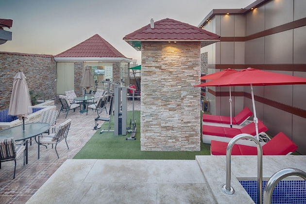 Gallery - Lavona Hotel