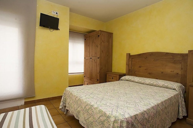 Gallery - Hostal Velarde
