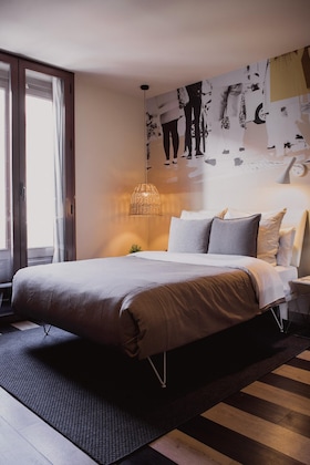 Gallery - Room Select Sol
