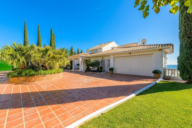 Gallery - Cubo's Villa Las Colinas