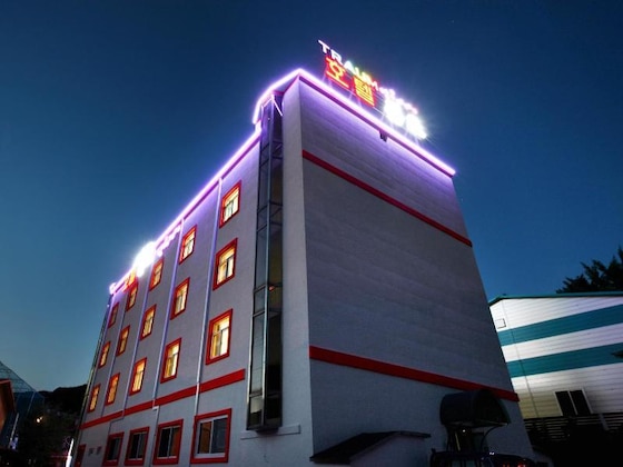 Gallery - Traum Hotel & Condo