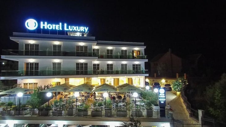 Gallery - Hotel Luxury