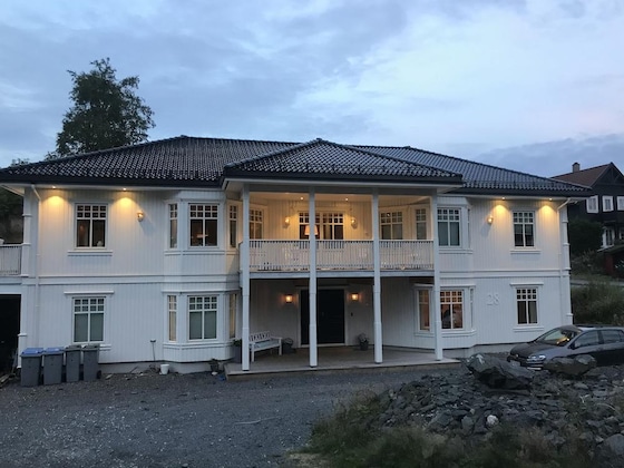 Gallery - Klaeboe Apartment