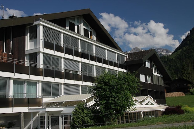Gallery - Hotel Klausenhof Flüeli