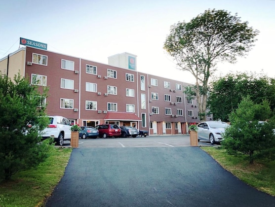 Gallery - Seasons Inn Halifax
