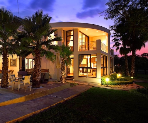 Gallery - The Lakes Boutique Lodge