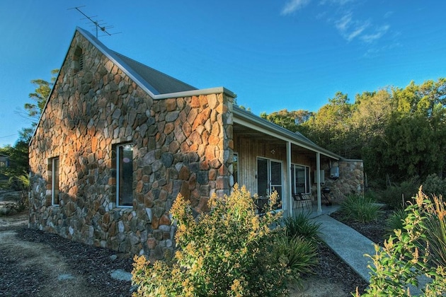 Gallery - Freycinet Stone Studio 6