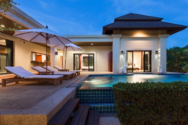 Gallery - Nai Harn Baan-Bua Villas