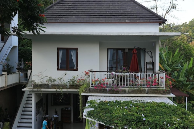 Gallery - Dewi Villa Padangbai Hotel