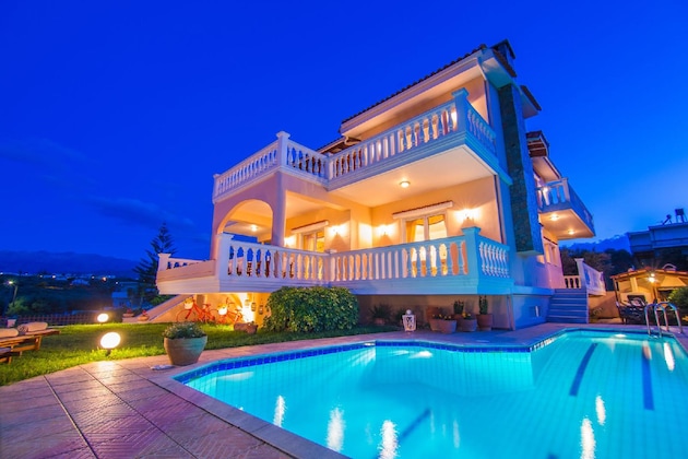 Gallery - Villa Vanelia Mare