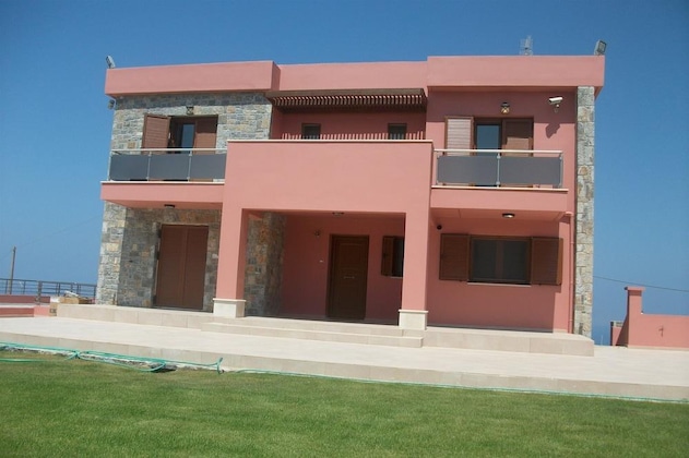Gallery - Med Villa