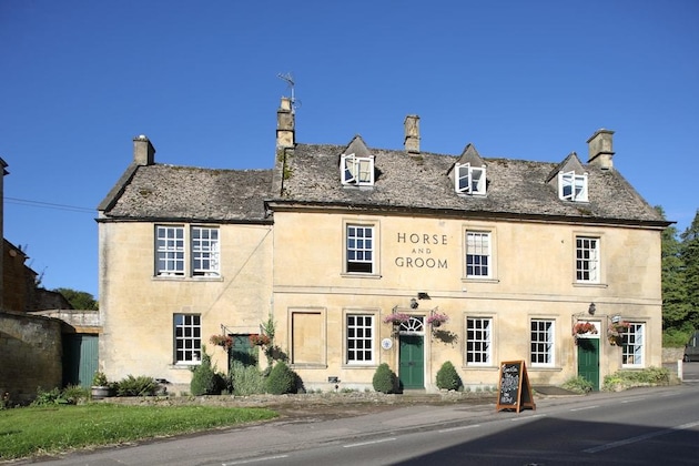 Gallery - Horse And Groom