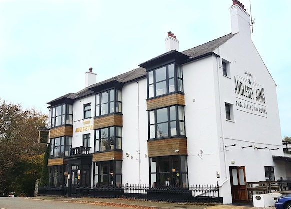 Gallery - The Anglesey Arms