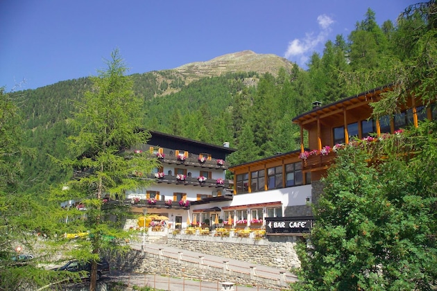 Gallery - Hotel Zebru