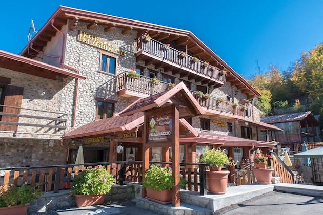 Gallery - Hotel Palaghiaccio