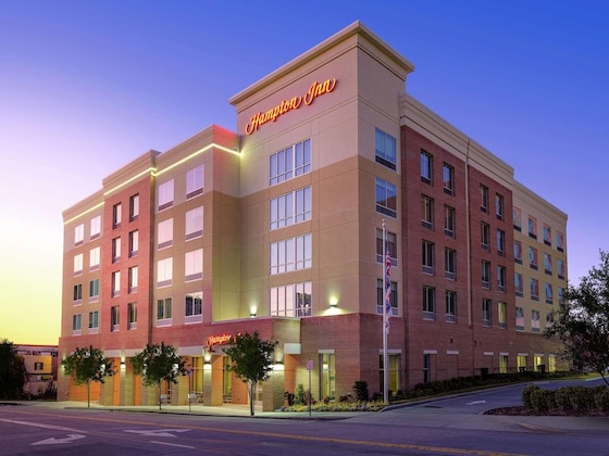 Gallery - Hampton Inn Wilmington Downtown