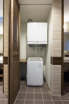 Gallery - Condominium T-Room