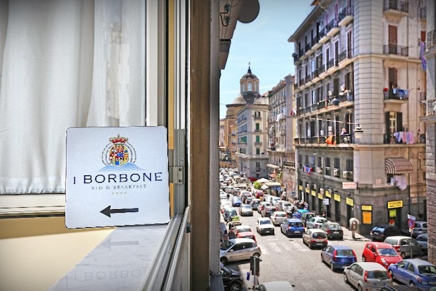 Gallery - Hotiday Spaccanapoli Borbone