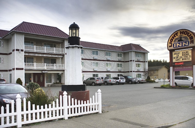 Gallery - Lighthouse Inn