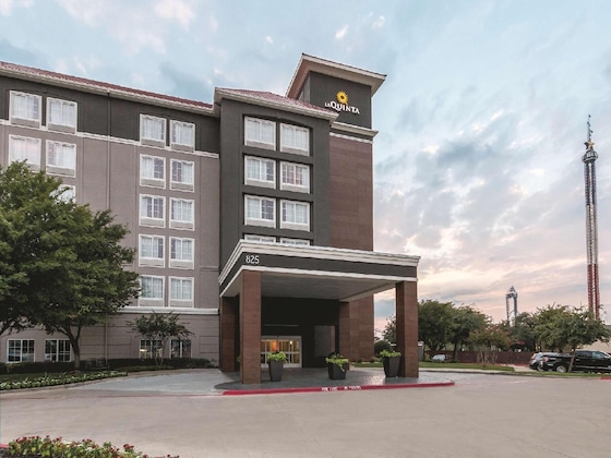 Gallery - La Quinta Inn & Suites By Wyndham Arlington North 6 Flags Dr