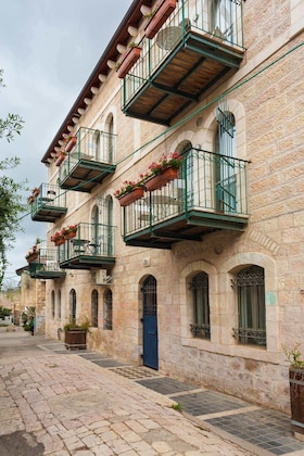 Gallery - The Market Courtyard - Jerusalem Suites