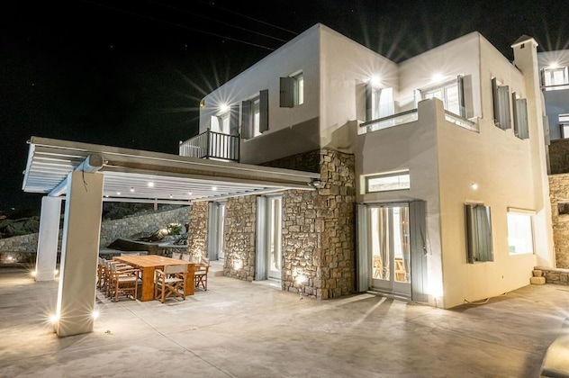 Gallery - Carpe Diem Villas Mykonos - Heated Pool
