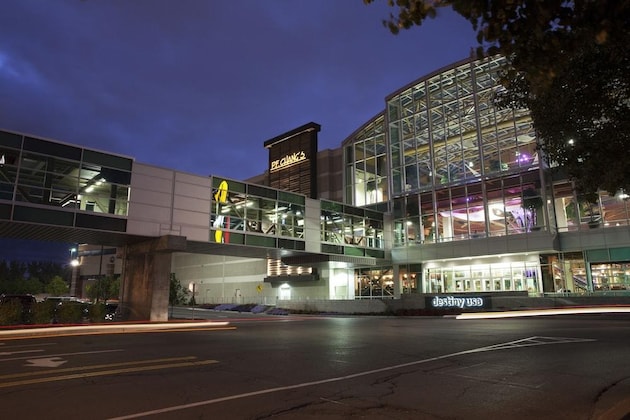 Gallery - Embassy Suites By Hilton Syracuse Destiny Usa