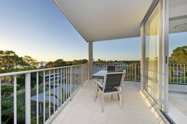 Gallery - On The Bay Apartments