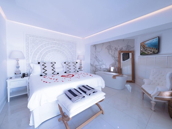 Gallery - Abaton Island Resort & Spa