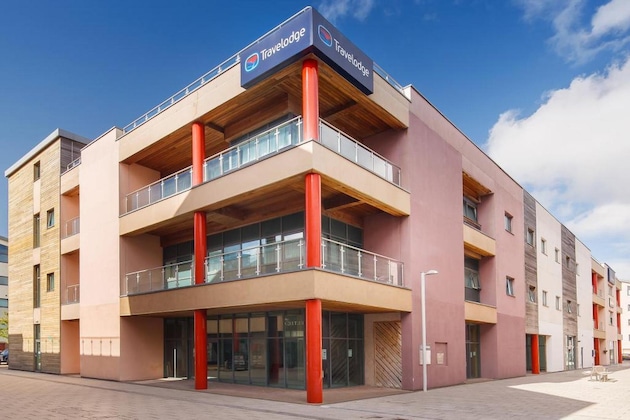 Gallery - Travelodge Bangor
