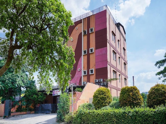 Gallery - Super Oyo 91188 Hotel Teratai Cikarang