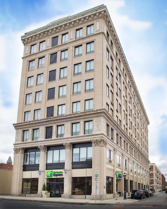 Gallery - Holiday Inn Express Springfield Downtown, An Ihg Hotel