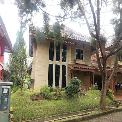 Gallery - Villa Kota Bunga Azalea
