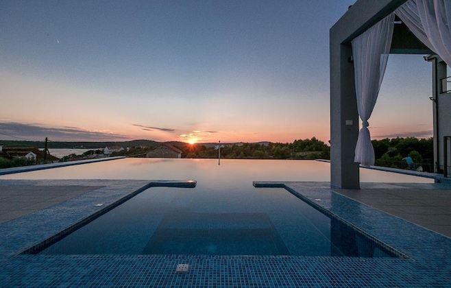 Gallery - Villa Toma